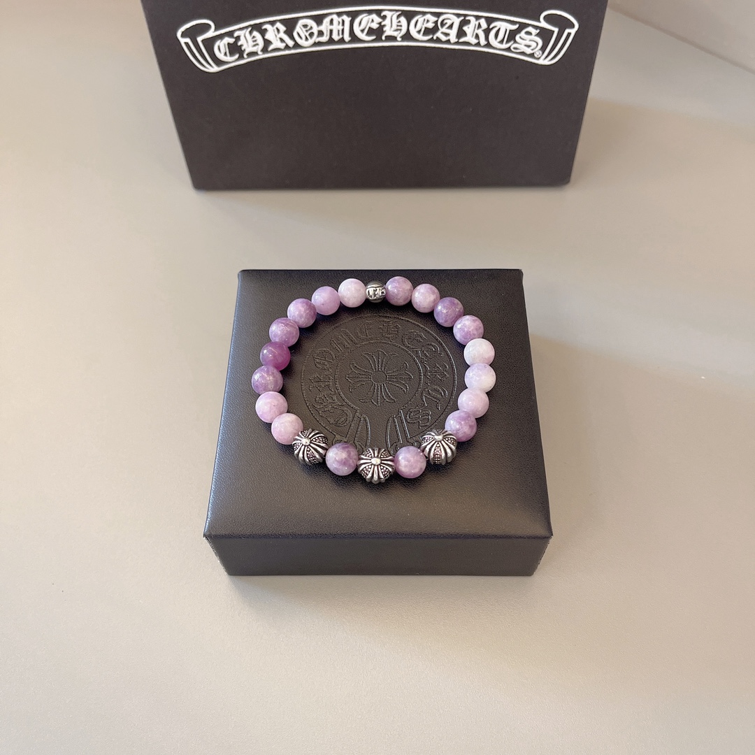 NO:112801,Pickel Croxin with plum red diamonds, new product released Jumei's latest bracelet grade is higher, same style as star, details are not on the market, this model is always available, Croxin's hot-selling model is very easy to match with trendy clothes, fine accessories, chrome hearts19860909批克罗心带梅红钻 新品发布巨美最新款手串档次更高明星同款 细节对版非市面亮面版型 这款一直在出 克罗心里面热卖款 非常好搭配潮流衣服,饰品精品,chrome hearts,Jewelry