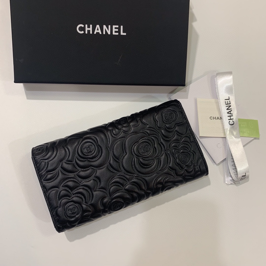 Chanel香奈儿山茶花羊皮財布 - 高品質デザイン