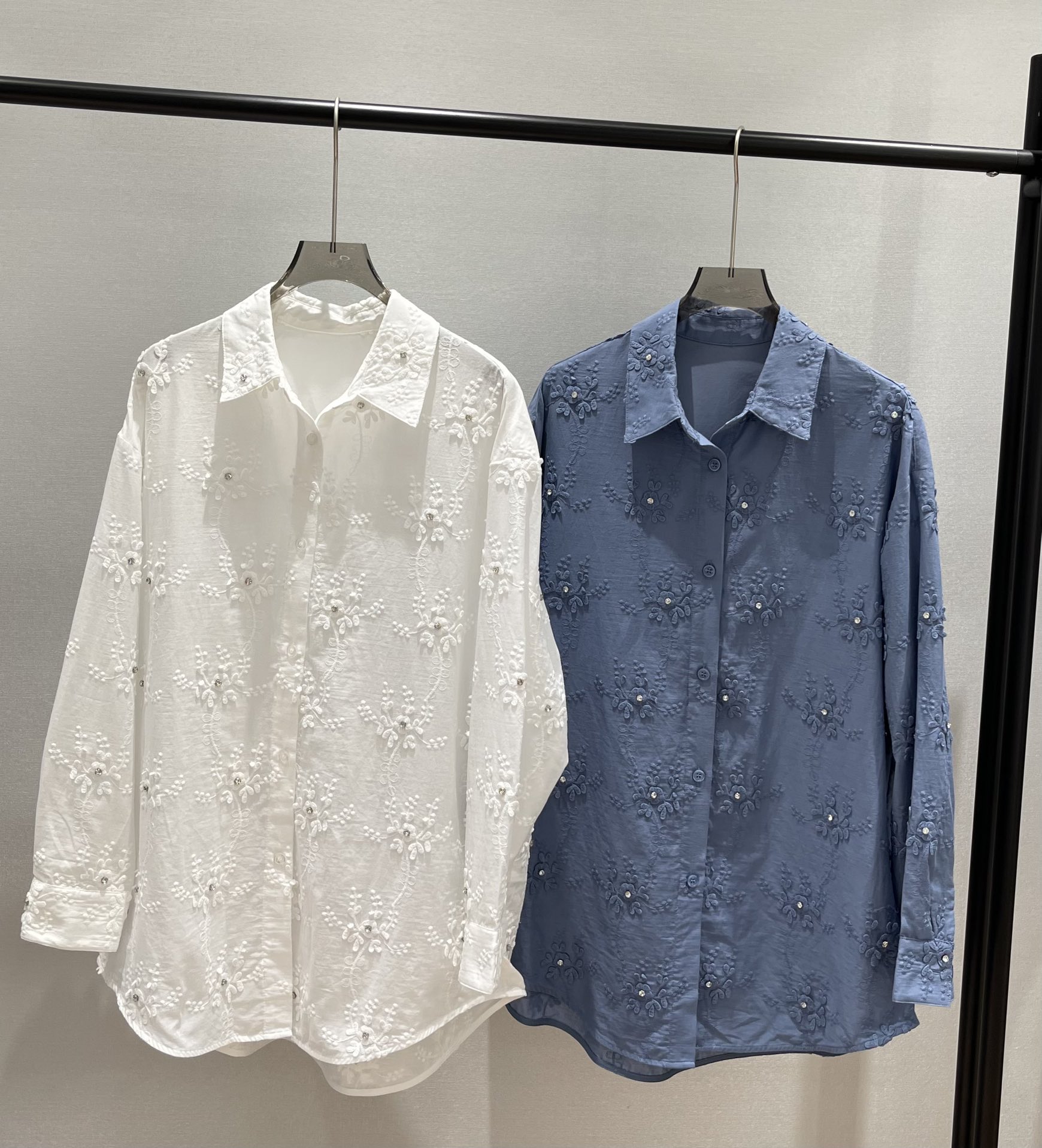 Floral Embroidered Blouse, Summer Ready, Relaxed Fit, Perfect for Vacation 3 i1745835234 5410 1