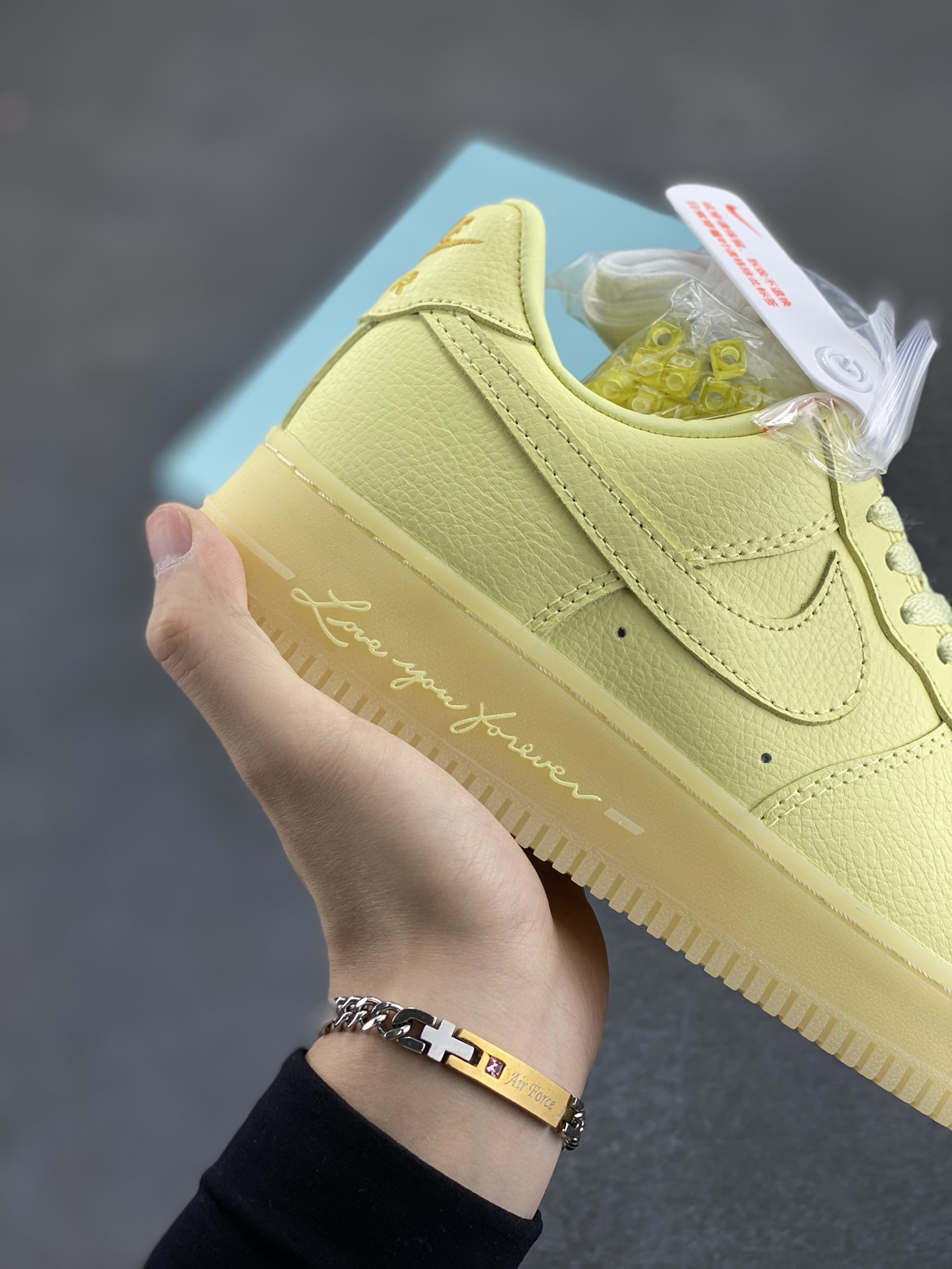 Nike Air Force 1 '07 Low Lemon Twist Crystal Shoes CZ8065-800 7 i1745851851 542 5