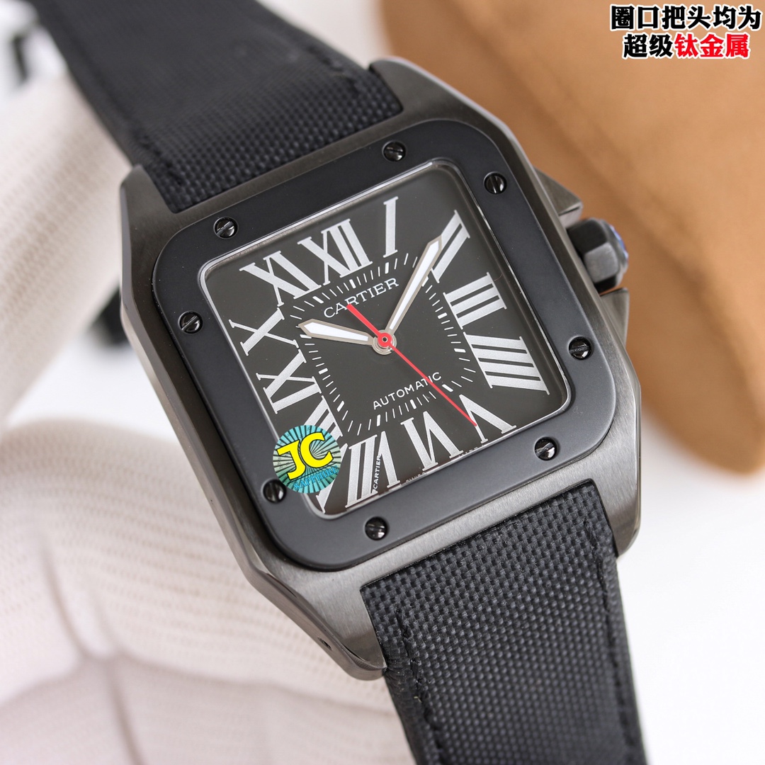 NO:149245,Cartier's highest quality GZ's latest masterpiece, top replica of the market, Cartier CARTIER Black Warrior men's model is on the market, the new Santos Carbon watch (model WSBB708088PX2656) 1. Equipped with ETA2824-2 fully automatic mechanical movement 2. Glass imported from Germany sapphire glass. After black ADLC coating, the appearance is casual and modern, without losing the classic aesthetic code!  Square case, black dial, Roman numerals and sword-shaped hands, showing a grand, fashionable and classic product, three-code in one watch, one code and one tag GZ craftsmanship work welcomes watch friends from all walks of life!  cartier cartier19860909卡地亚最高品质 GZ最新力作 市场顶级复刻 卡地亚CARTIER黑武士男款上市 全新的Santos Carbon腕表（型号WSBB708088PX2656）1.搭载ETA2824-2全自动机械机芯 2.玻璃德国进口蓝宝石玻璃 经过黑色ADLC涂层处理,外观休闲而现代,同时又不失去经典美学密码！方形表壳.黑色表盘.罗马数字和剑形指针,展现出大气 时尚 经典 的产品,三码合一 一表一码一吊牌 GZ匠心之作 欢迎各路表友品鉴！,,cartier,cartier,Watch