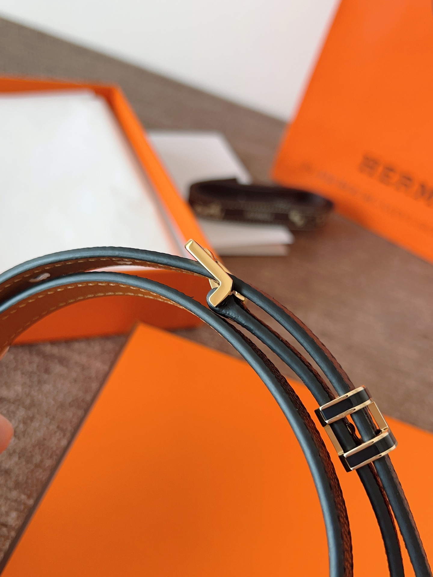 Hermès Pop H Belt: 15mm Leather Belt with Iconic H Buckle, Black/Gold 10 i1745852581 1347 8