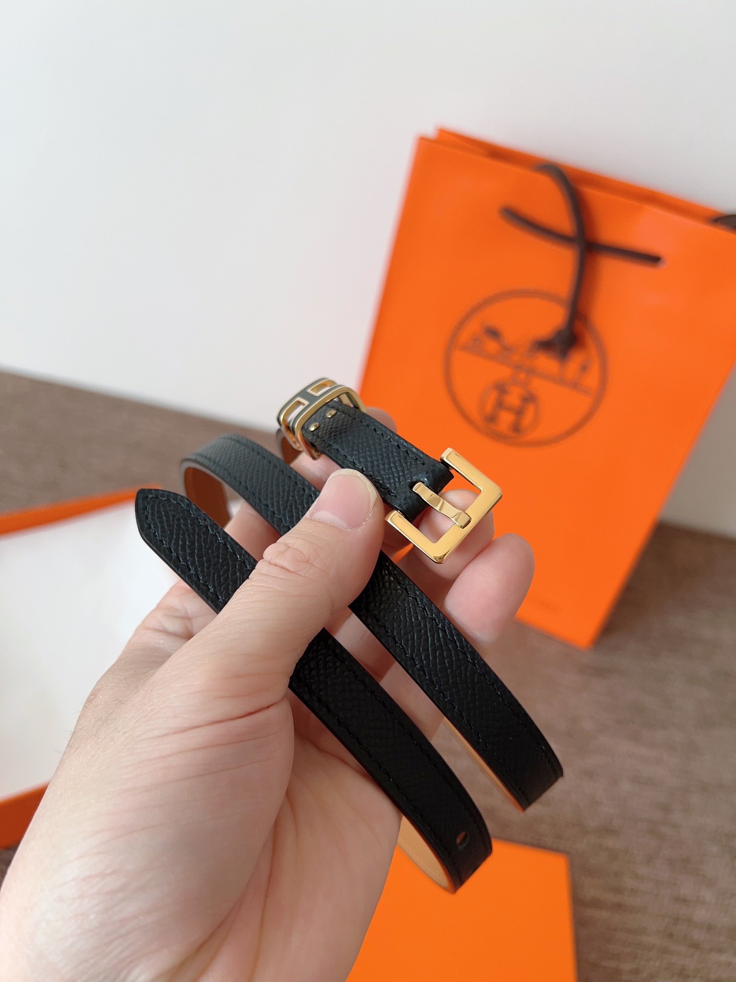 Hermès Pop H Belt: 15mm Leather Belt with Iconic H Buckle, Black/Gold 5 i1745852581 7450 3