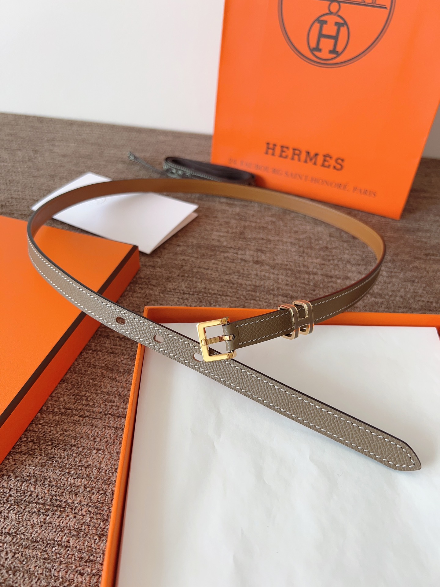 Hermès Pop H Belt 15mm - Stylish Waist Accent with Iconic H Logo Buckle 5 i1745852722 3391 4