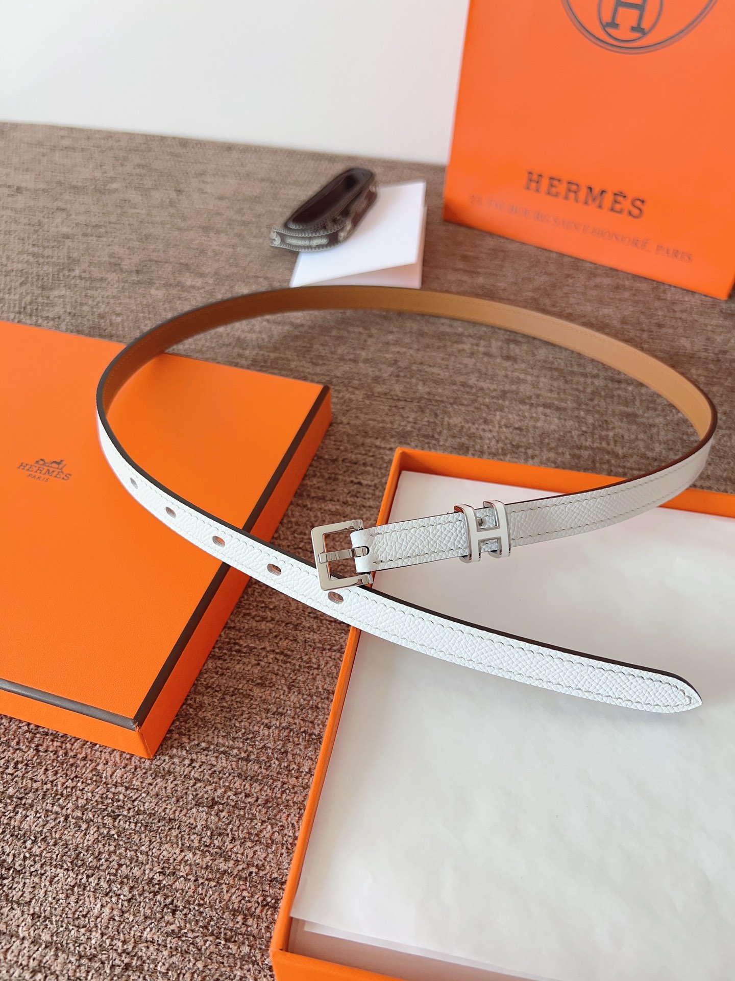 Hermes Women's Pop H Belt - 15mm Width, Steel Buckle, Fashionable Waist Accent 1 i1745852910 7679 0