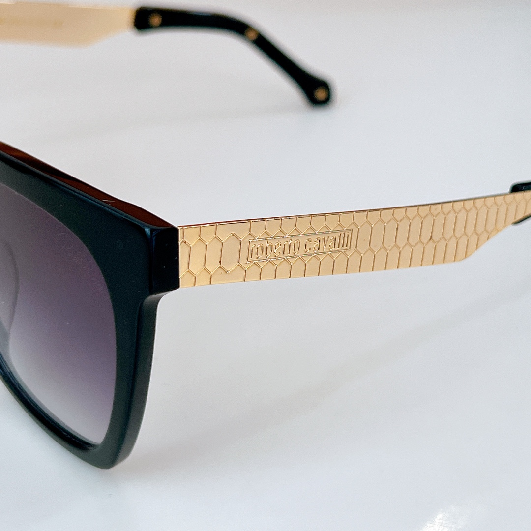  Roberto cavalli 
ModelRC1099 
Size：58-16 140
🔝🔝