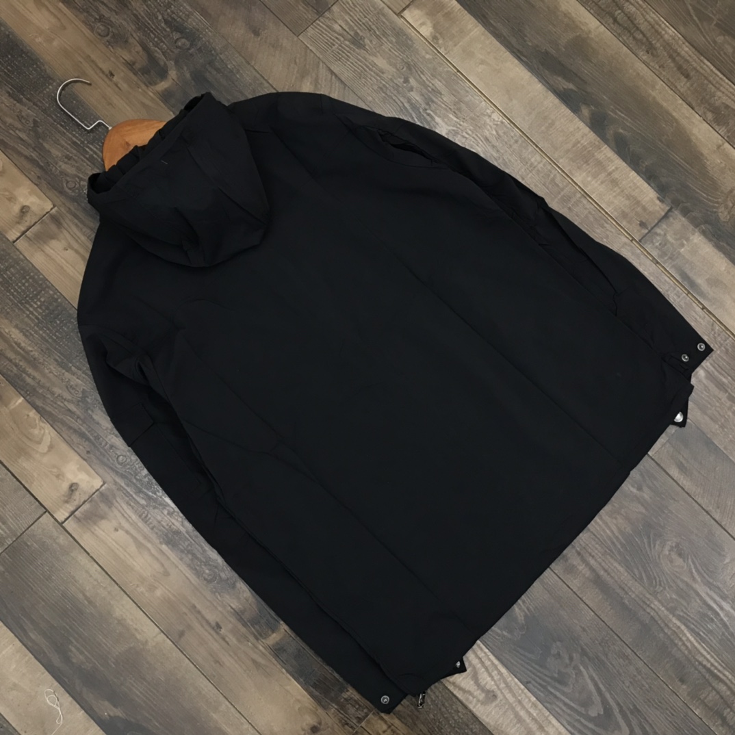Moncler Chaqueta Cortavientos de Seda Helada para Parejas - Protección Solar 6 i1745861663 3143 4