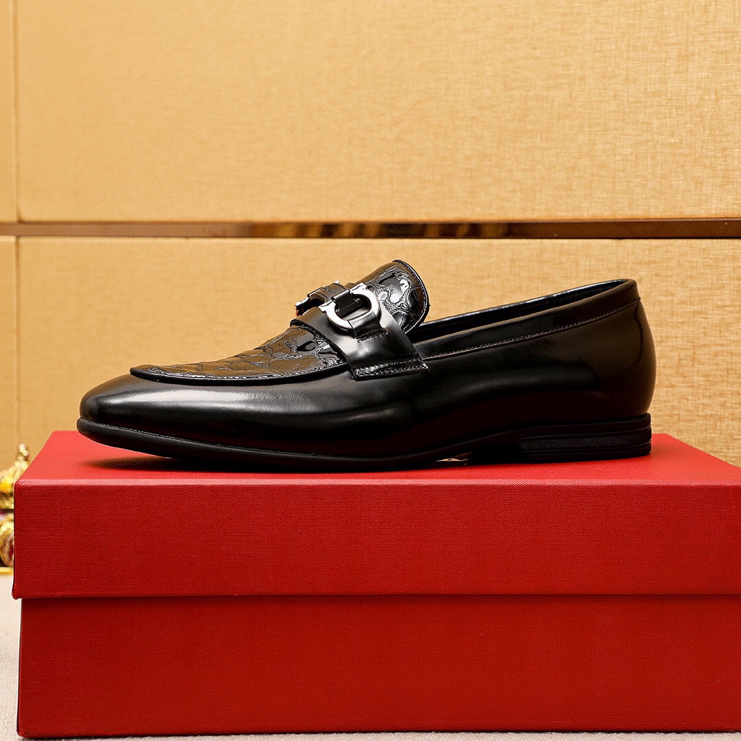 Salvatore Ferragamo Men's Black Leather Embossed Loafers Dress Shoes 6 i1745889121 7944 4