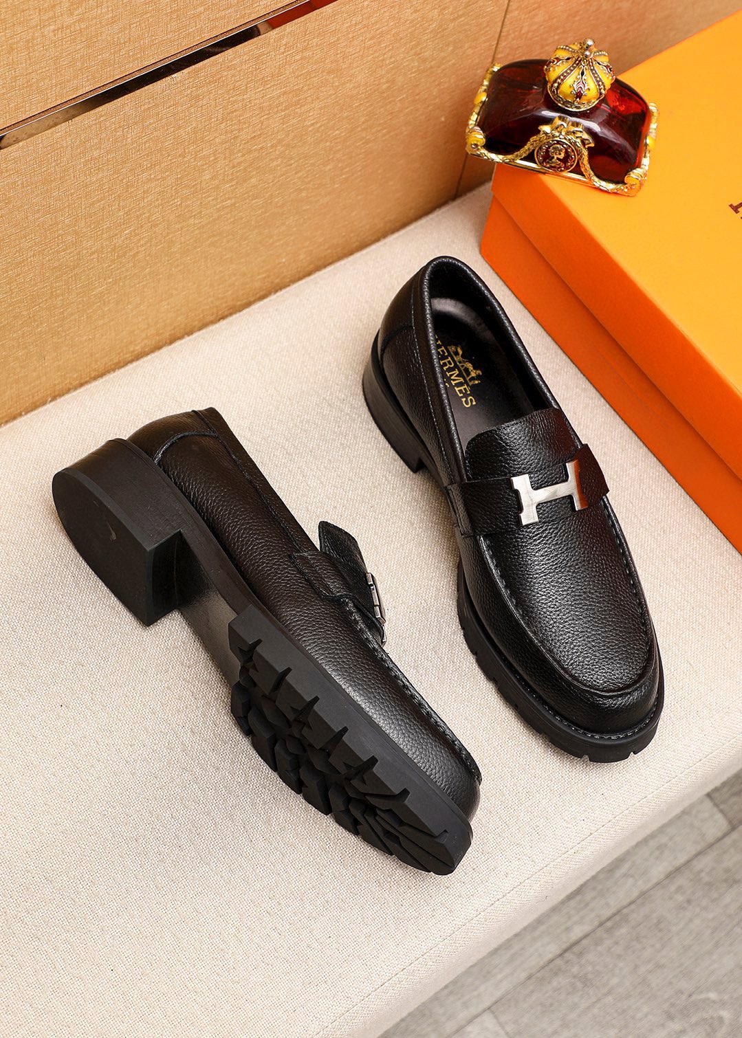 Hermes Men's Black Leather Loafers with Silver Hardware, Size 38-44 4 i1745889722 5931 2