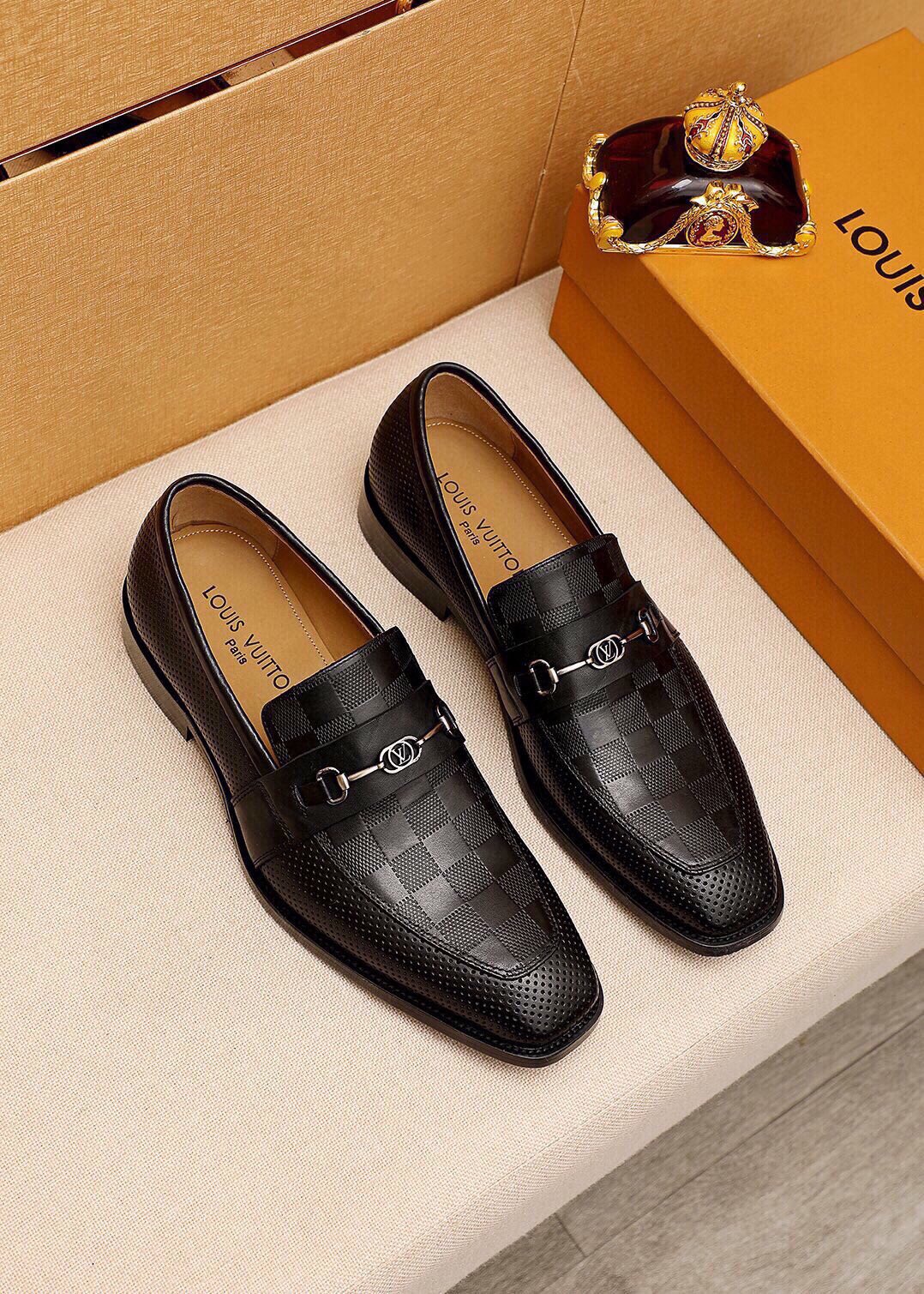 Louis Vuitton Leather Loafers for Men, Luxury Designer Shoes Size 38-44 2 i1745890508 3339 0