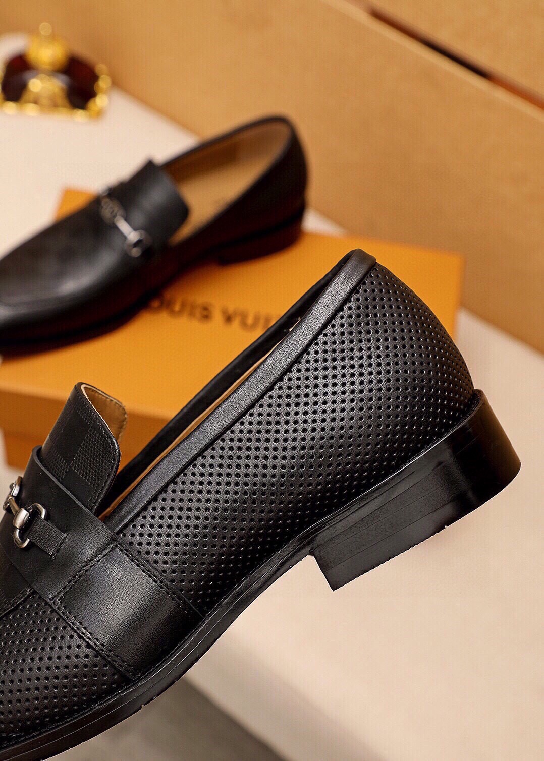 Louis Vuitton Leather Loafers for Men, Luxury Designer Shoes Size 38-44 7 i1745890508 4851 5