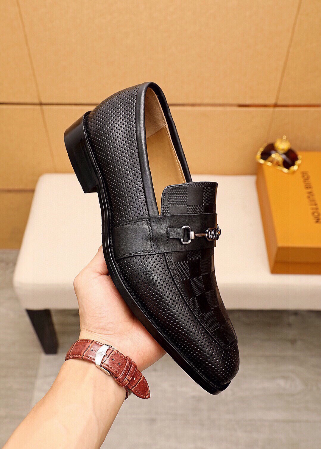 Louis Vuitton Leather Loafers for Men, Luxury Designer Shoes Size 38-44 6 i1745890508 6774 4