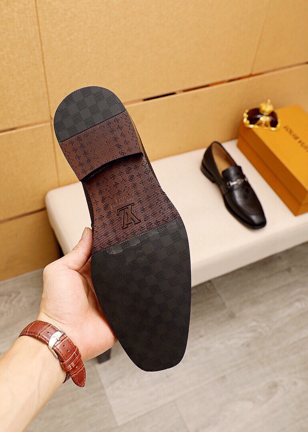 Louis Vuitton Leather Loafers for Men, Luxury Designer Shoes Size 38-44 10 i1745890508 7386 8