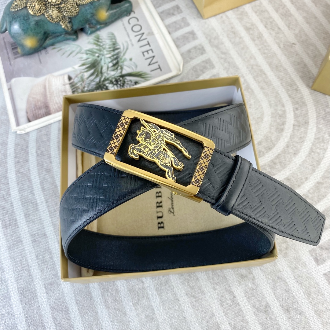 巴宝莉💕 特种皮腰带自动带系列 ，原厂五金精品不锈钢扣，手感柔软舒适 宽3.5CM。