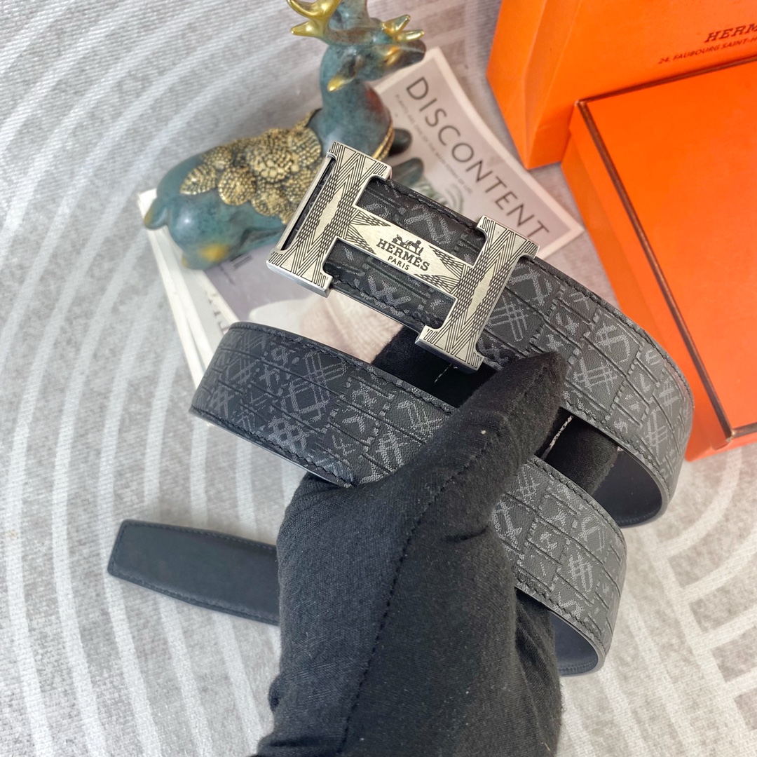 爱马仕💕 特种皮腰带系列 ，原厂五金精品不锈钢扣，手感柔软舒适 宽3.8CM。