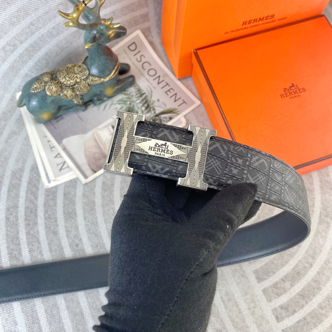 爱马仕💕 特种皮腰带系列 ，原厂五金精品不锈钢扣，手感柔软舒适 宽3.8CM。