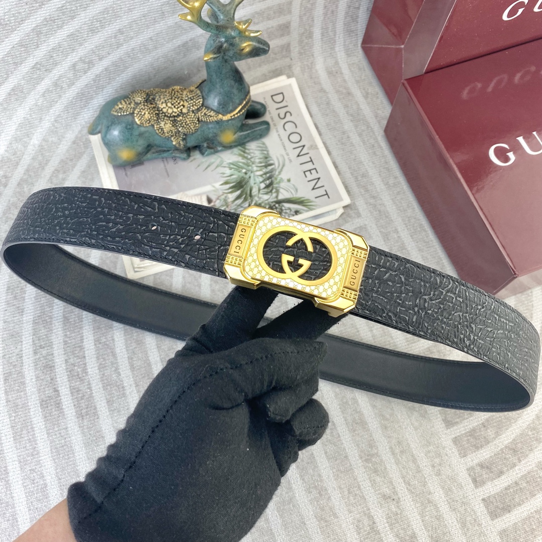 古奇💕 特种皮腰带系列 ，原厂五金精品不锈钢扣，手感柔软舒适 宽3.8CM。