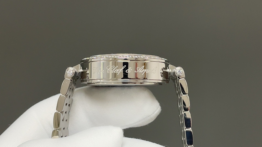Van Cleef Lady Férie Wristwatch: Symbol of Joy and Hope with Classic Elegance - 图片 6