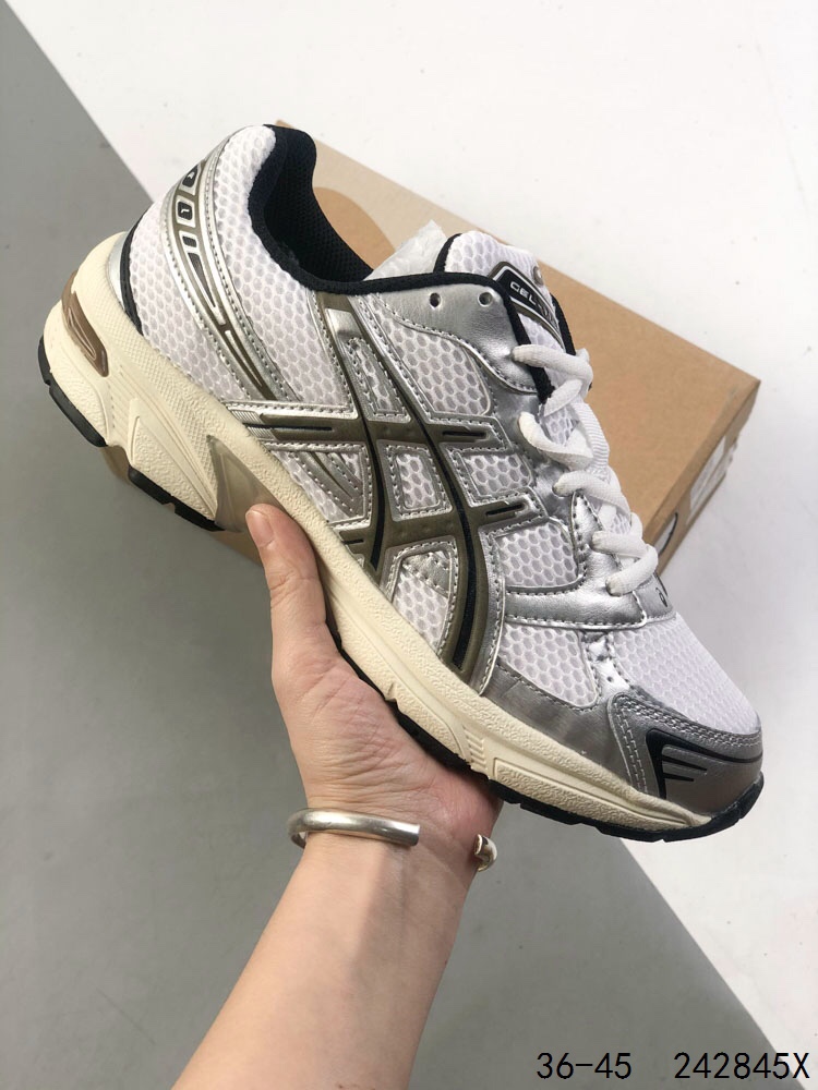 Asics Gel-1130: Retro-Inspired Running Shoes with Comfort and Style