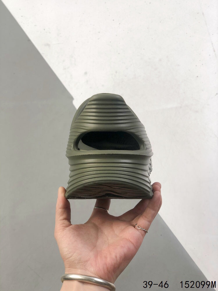 Hoka One One Restore TC Slip-On Comfort Clogs: Shock-Absorbing & Breathable 10 i1745941442 7276 8