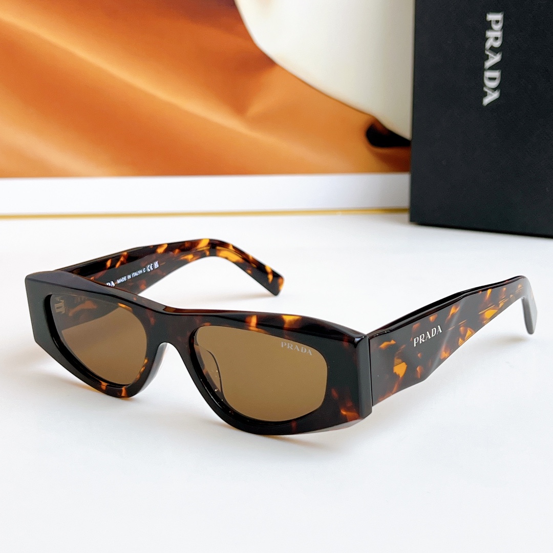  PRADA
MOD：OPRB19S
Size：52口17 145
🔝🔝