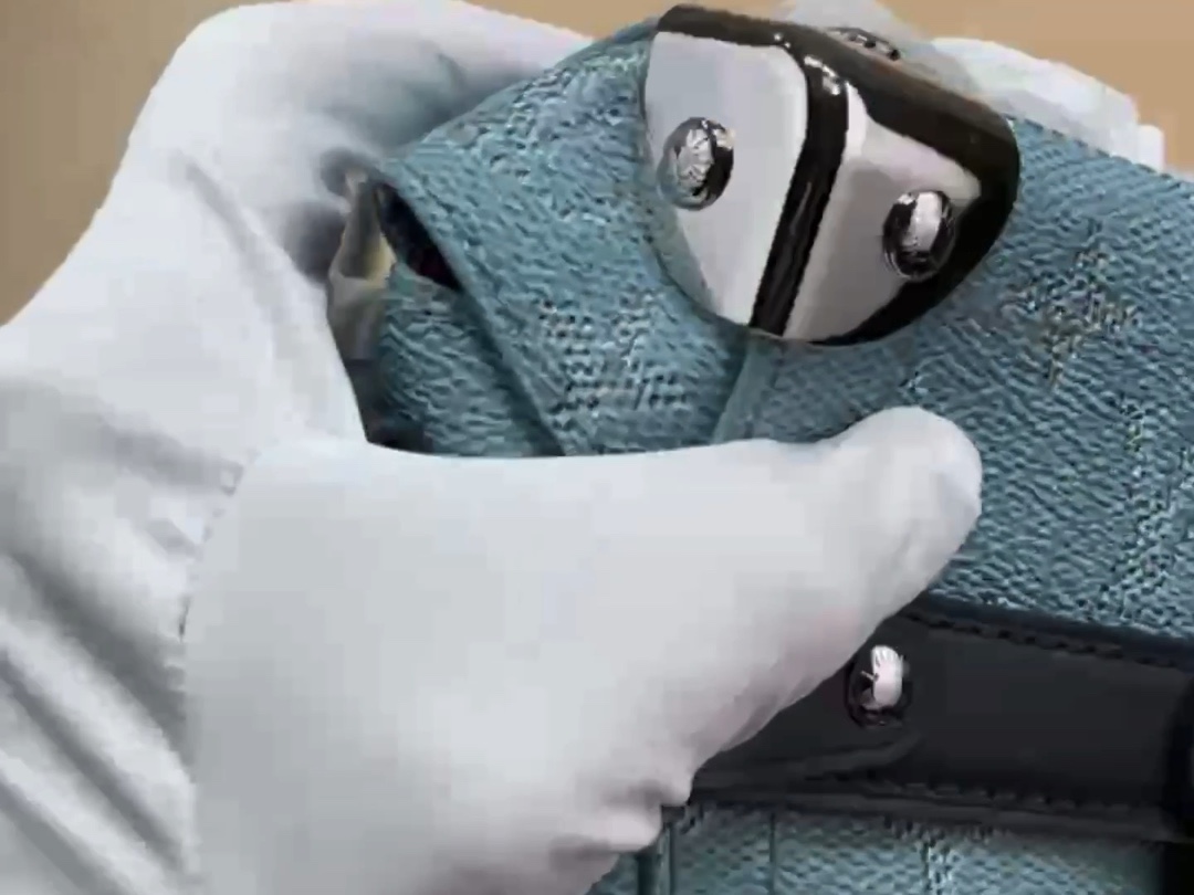 【Soul Trunk 盒子手袋】M15035 浅蓝色/小视频