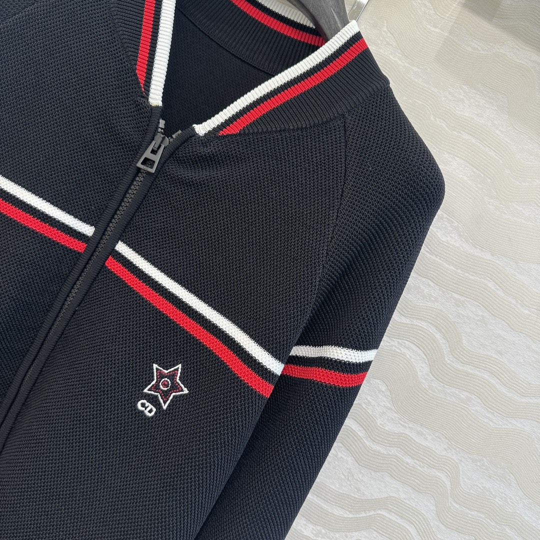 独家首发❤️原单品质，MissD 网球运动风针织🧶拉链夹克外套！气质经典版型百搭不挑人，刺绣CD星星高级