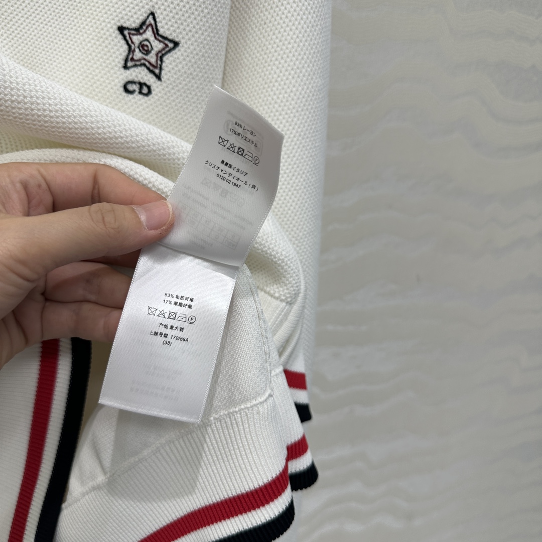 独家首发❤️原单品质，MissD 网球运动风针织🧶拉链夹克外套！气质经典版型百搭不挑人，刺绣CD星星高级