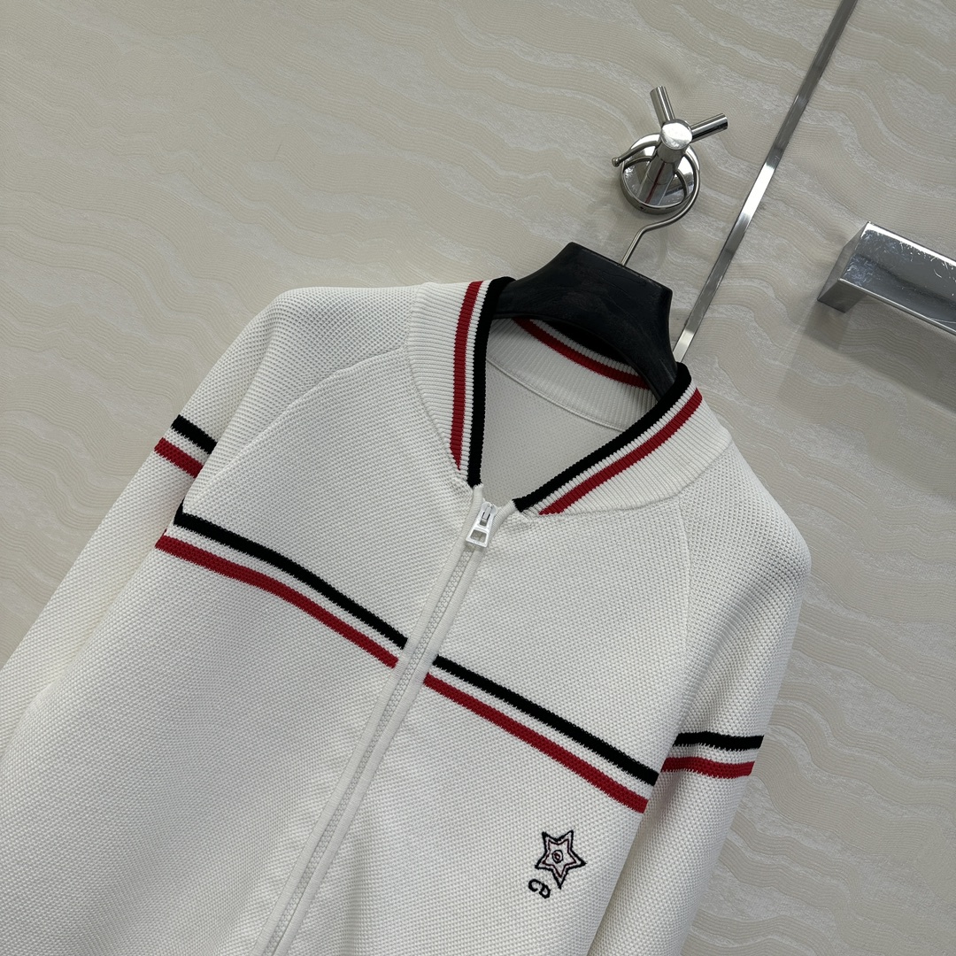 独家首发❤️原单品质，MissD 网球运动风针织🧶拉链夹克外套！气质经典版型百搭不挑人，刺绣CD星星高级