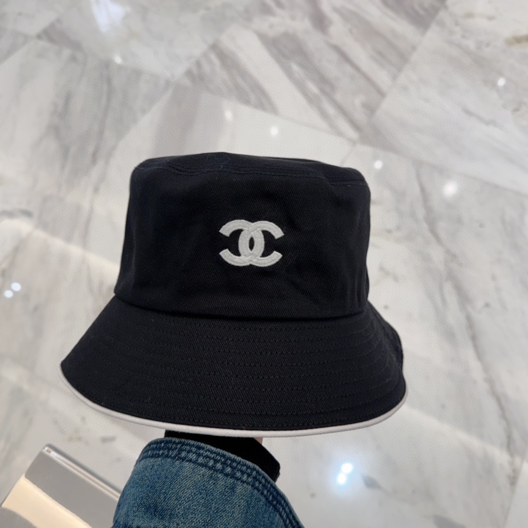 NO:229386,Chanel CHANEL new baseball cap, Xiaoxiang classic simple, fashionable and casual design hat, straw hat, fisherman hat, baseball cap, hat, chanel, chanel, espadrilles, hats19860909香奈儿CHANEL 新品棒球帽,小香经典简约,时尚休闲设计帽子草帽渔夫帽棒球帽,帽子,chanel,chanel,espadrilles,hats,hat