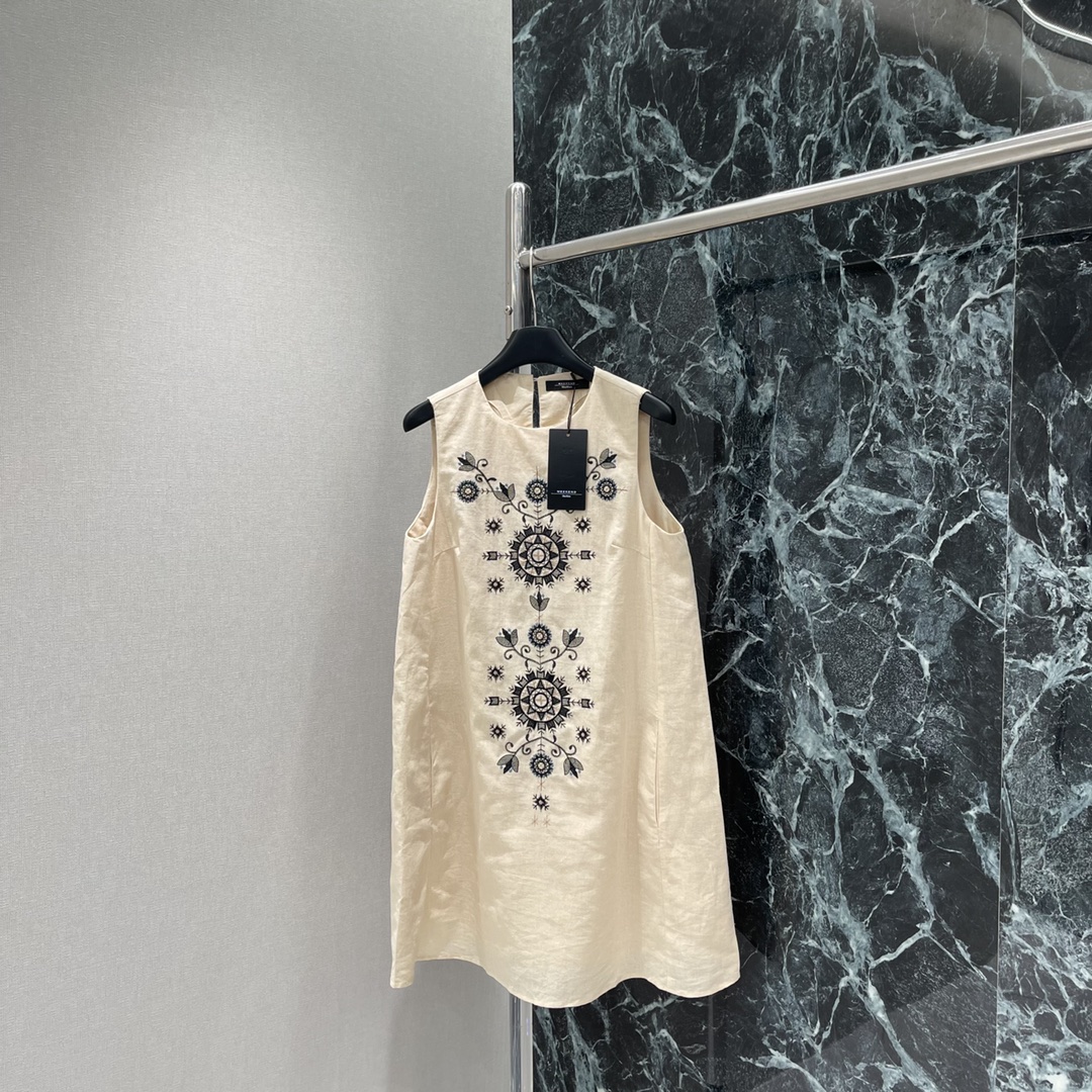 Weekend Max Mara Cotton-Linen Blend Sleeveless Midi Dress - Geometric Print 2 i1745987832 7771 0