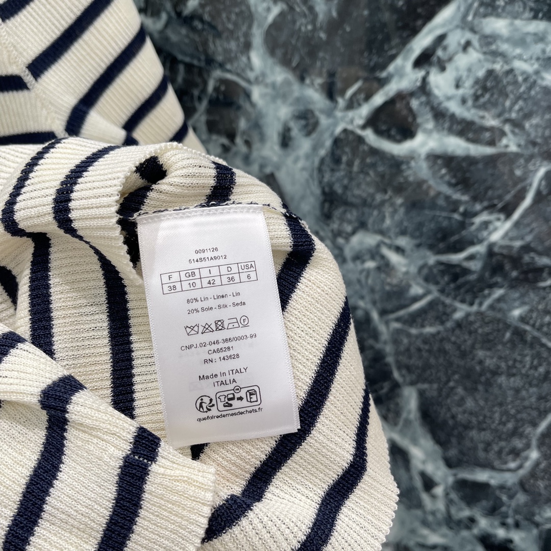 D Striped Short Sleeve Knit Top with Logo - Summer 2025 Collection 9 i1745988566 8151 7