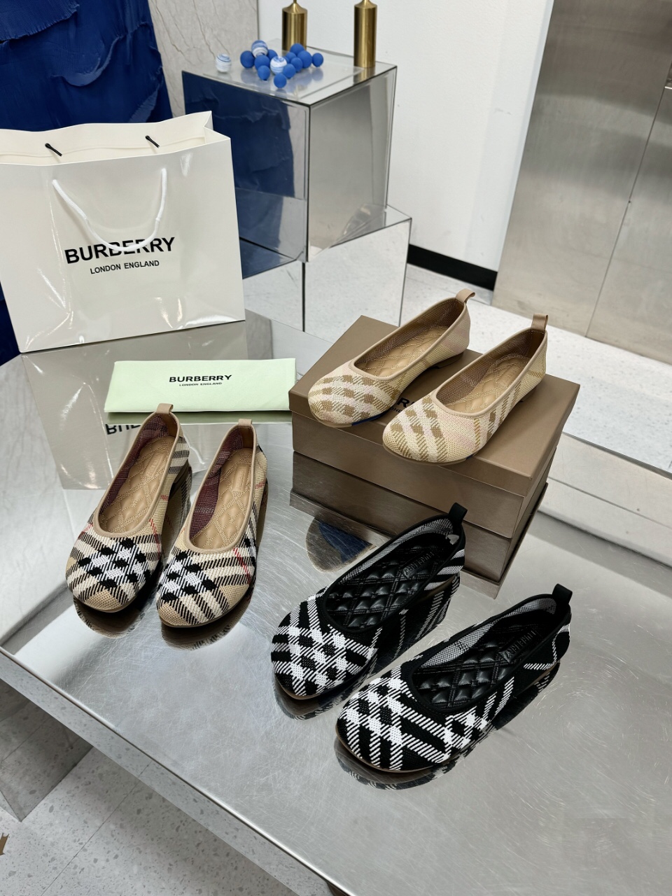 High-Quality Handmade Embroidered Shoes with Durable Design and Premium Materials - 图片 8