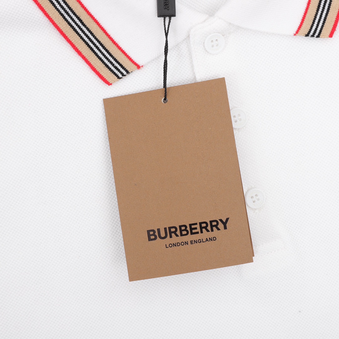 💰80
Burberry/巴宝莉  胸口小刺绣短袖POLO衫
尺码：XS-L