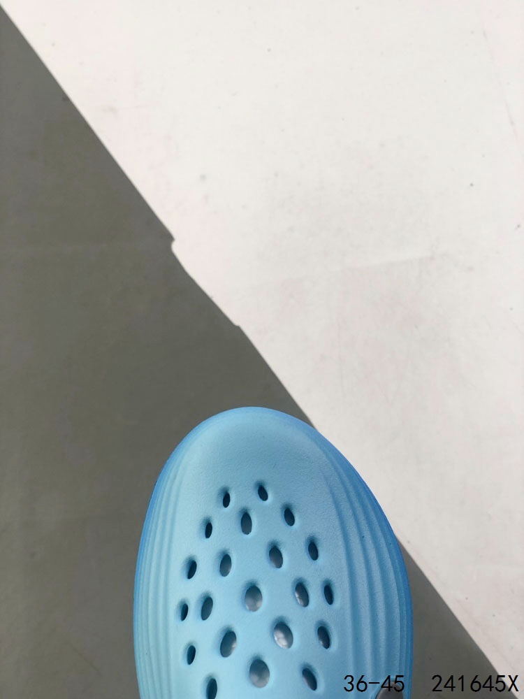 Nike ReactX Rejuven8 Blue Sandals: Soft, Resilient, and Breathable Comfort 9 i1746008083 7170 7