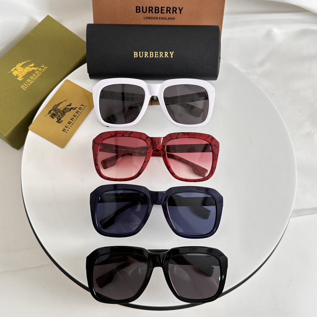  ‼️BURBERR*⭐️⭐️⭐️MODEL：BE4350⭐️⭐️⭐️SIZE：55口22-145⭐️⭐