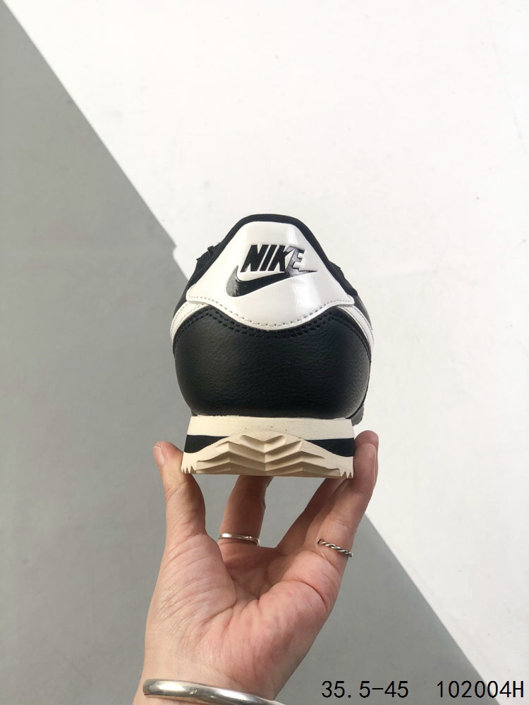 Nike Classic Cortez Nylon: Lightweight Comfort & Iconic Style - Black/White 10 i1746020608 2435 8