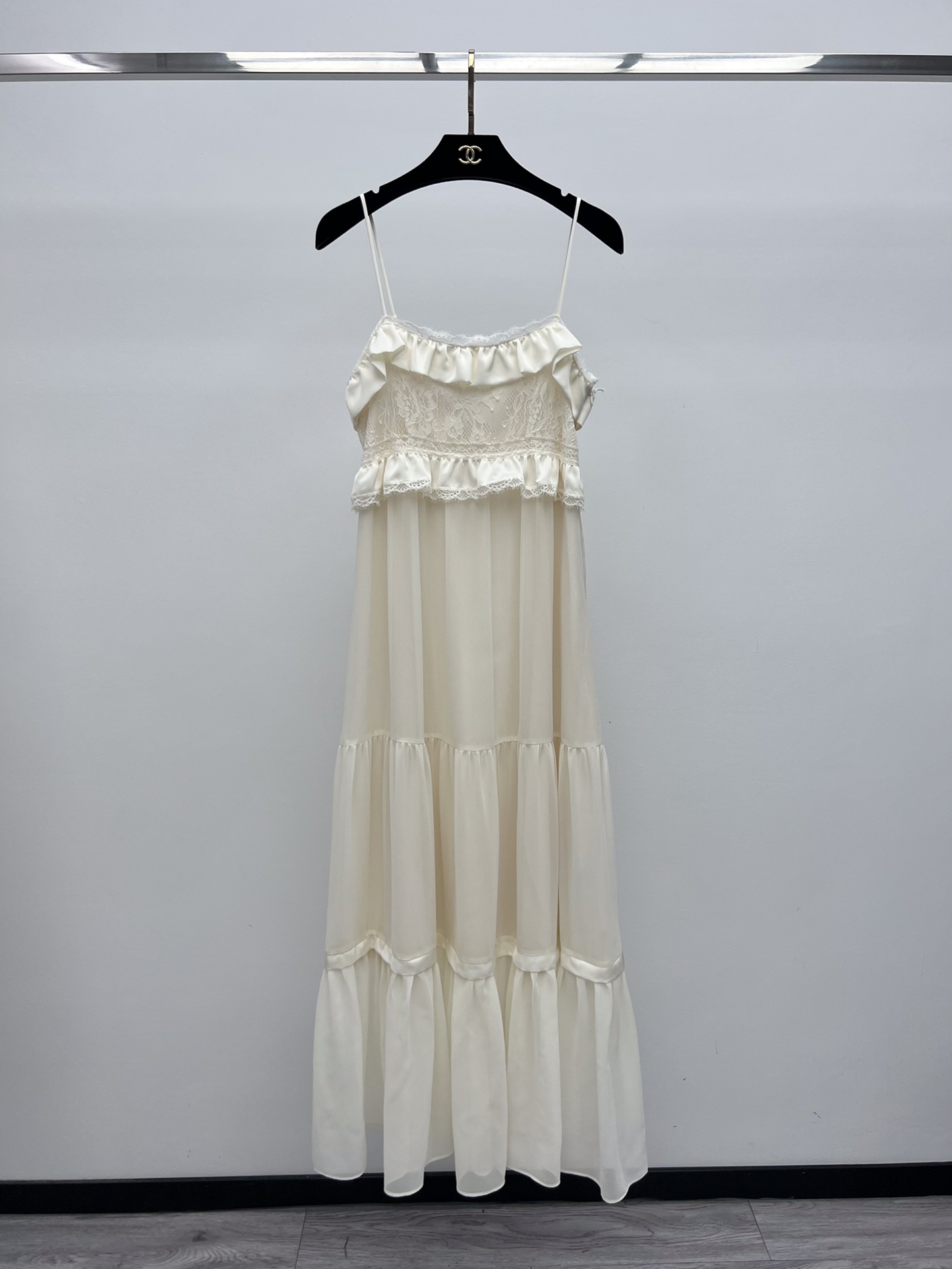 Bohemia Wind Belt Skirt: One-Size-Fits-All Female Suit with Unique Fabric Blend - 图片 1