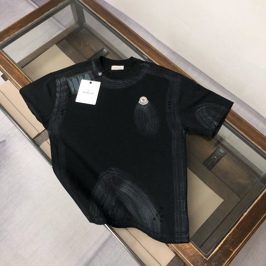 몽클레어 남성 반팔 48626