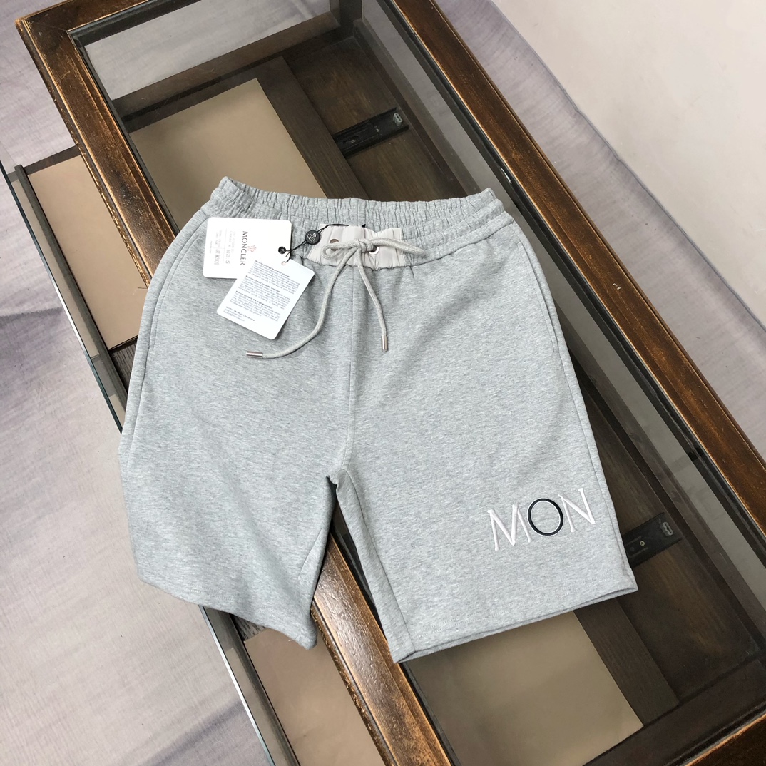 P100 C🍃 MONCLE*R Montclair 25sS nuevos productos de primavera-verano, pantalones cortos elegantes y modernos, etiqueta…