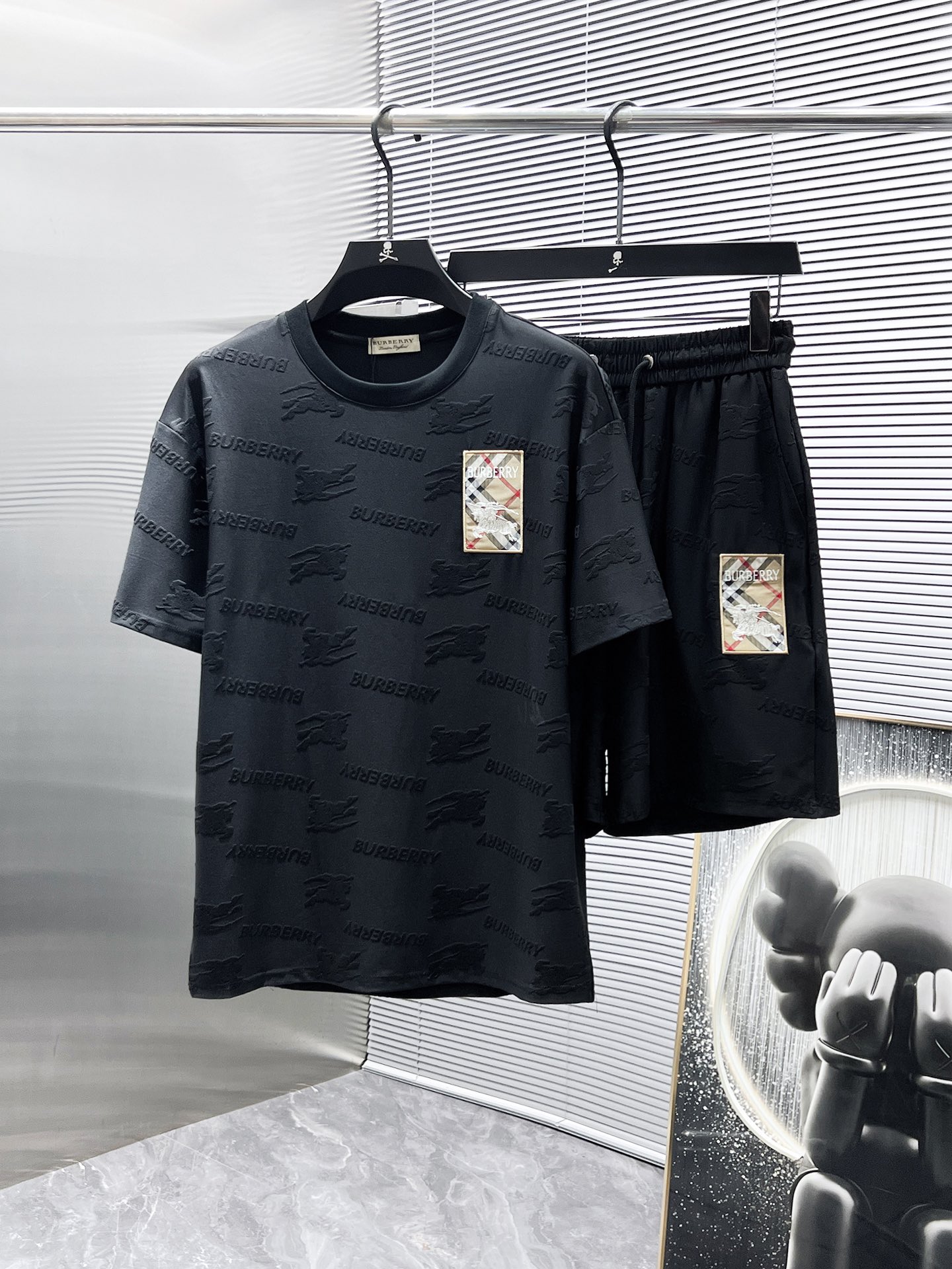 Burberry Ensemble Décontracté Été 2025 - Confort et Style Haut de Gamme
