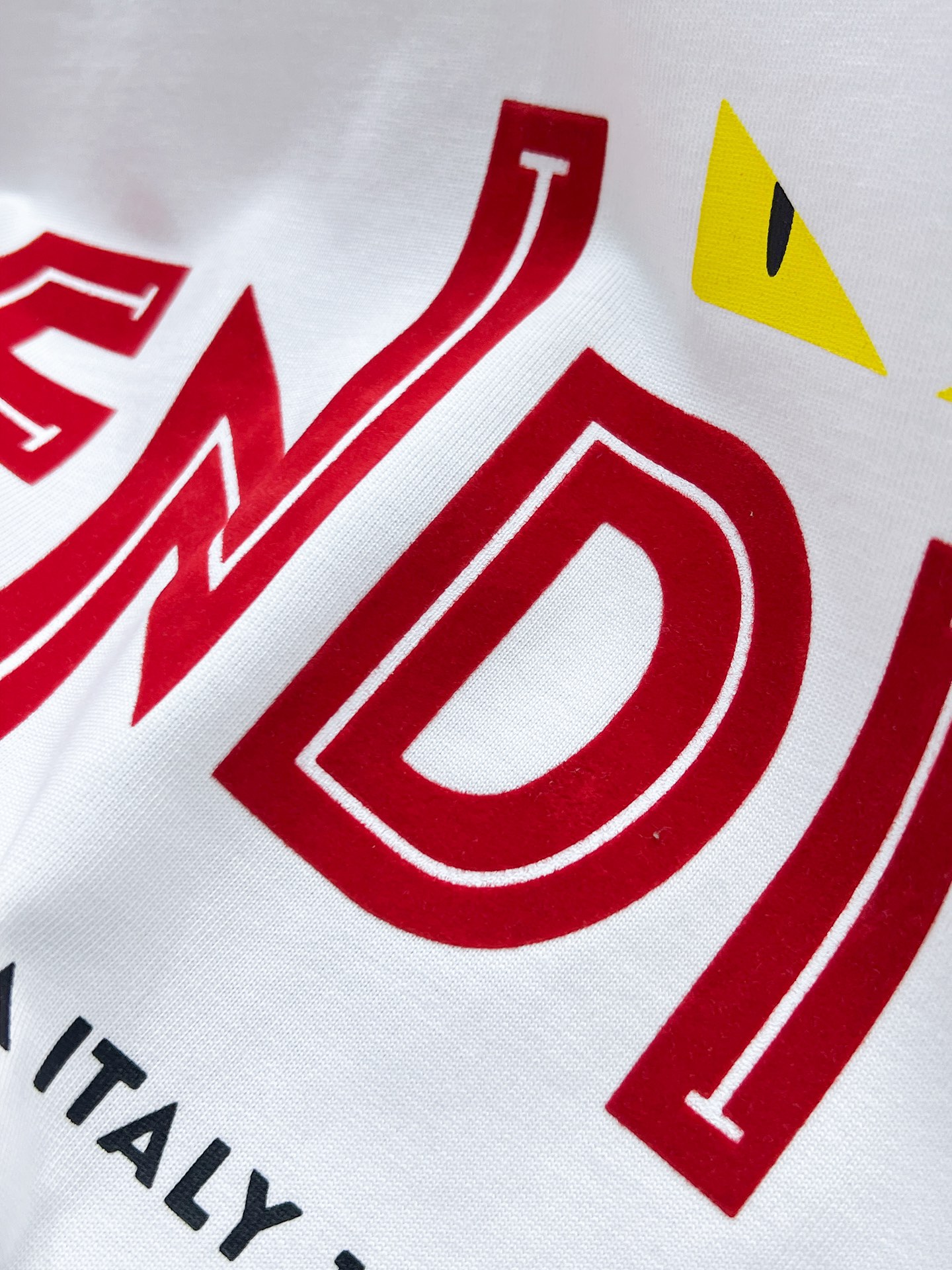 Fendi  T恤服装,fendi 6