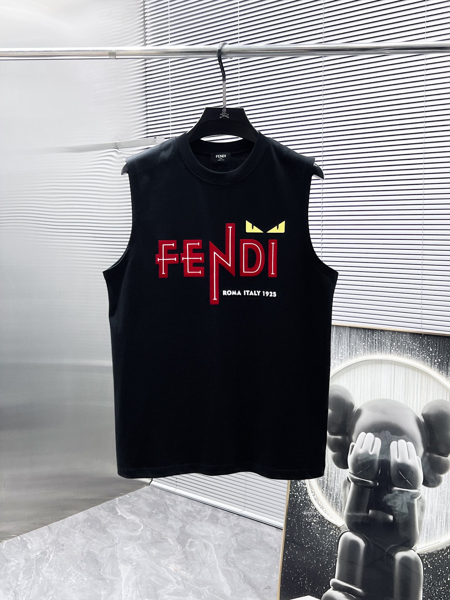 芬迪  fendi  2025新款 圆领 背心 T恤  ，高端版本！专柜定制...
