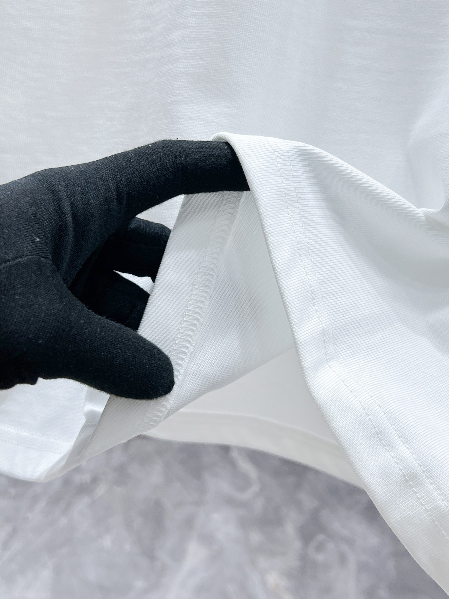 Loewe  T恤服装,loewe 8