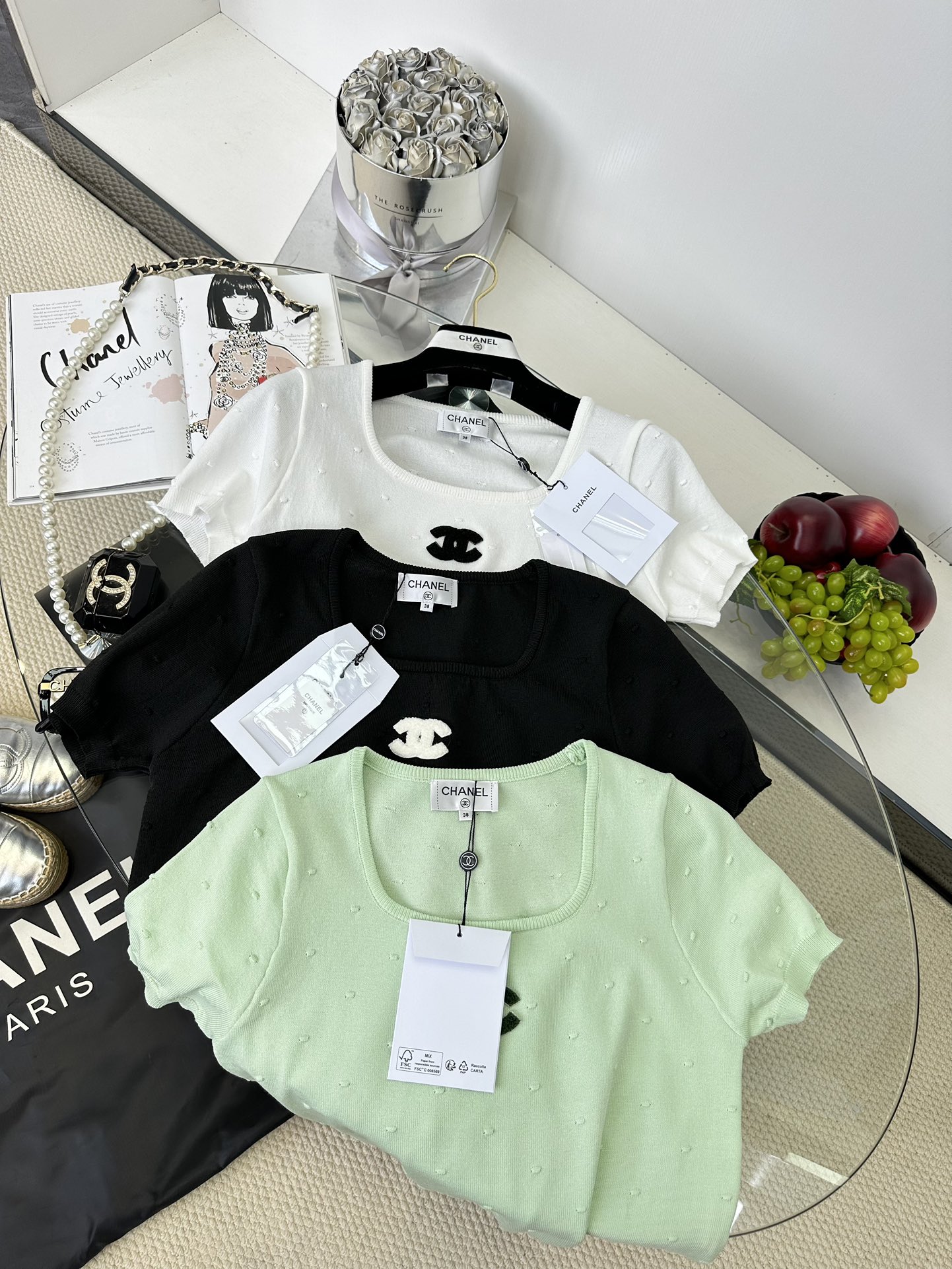 Chanel Vintage Ice Silk Knit Top - U-Neck, Breathable & Comfortable 3 i1746165503 1080 1