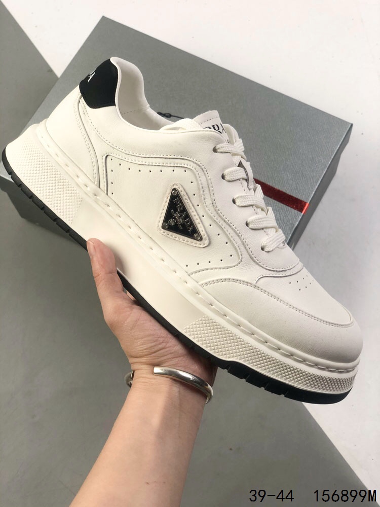 Prada Cloudbust Thunder Sneakers - White Leather Couple's Fashion Sneakers 4 i1746180792 6493 2