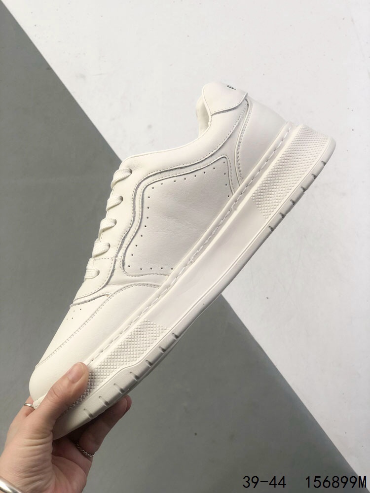 Prada Cloudbust Thunder Sneakers - White Leather Couple's Fashion Sneakers 5 i1746180792 6895 3