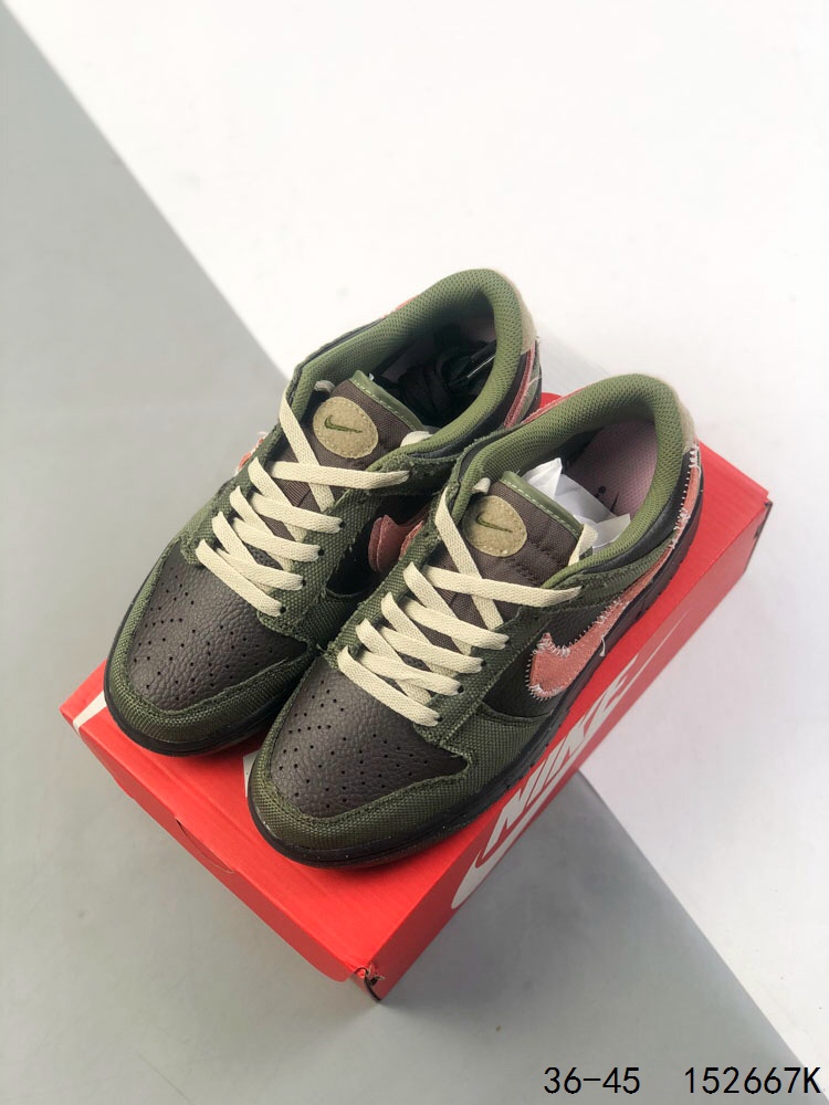 Nike SB Dunk Low The North Face - Skateboarding Shoes - Green 3 i1746196149 1180 1