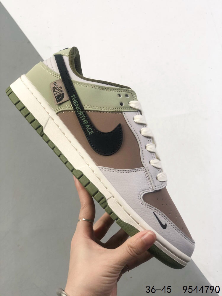 Nike SB Dunk Low The North Face - Retro Low-Top Skateboarding Shoes 5 i1746196357 1035 3