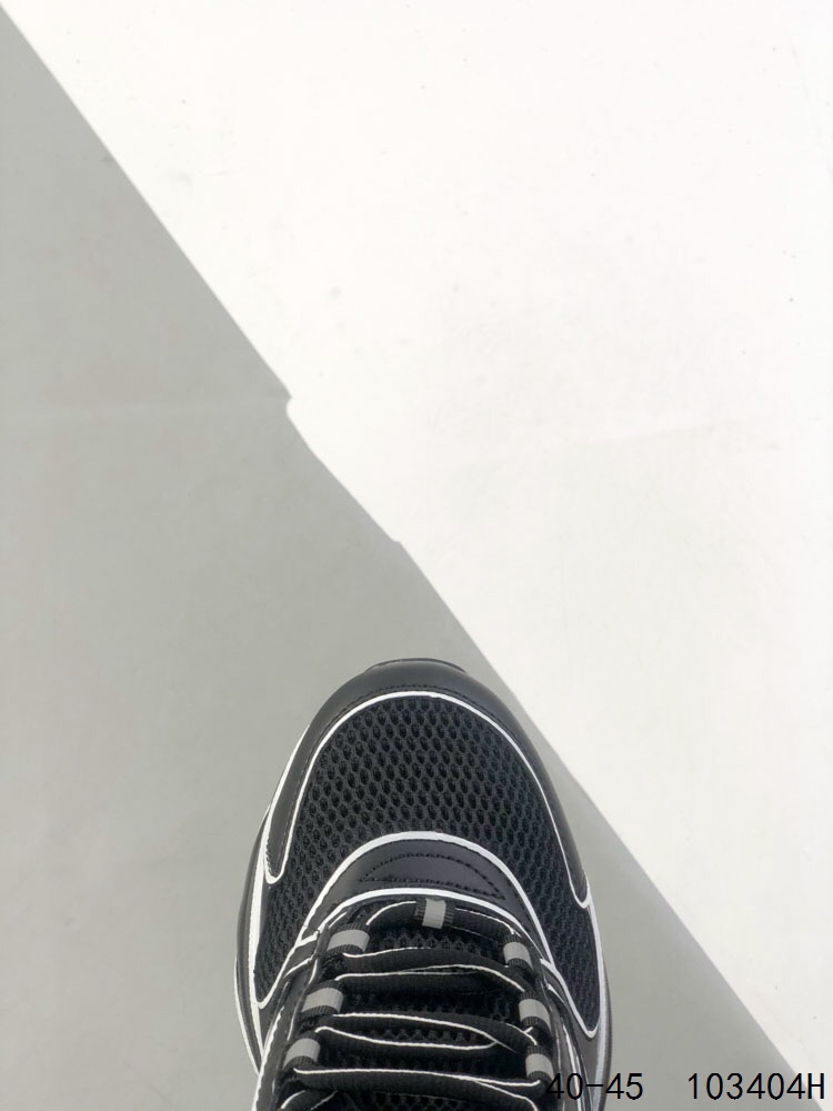 DIOR HOMME Retro "Dad" Sneakers - Classic Luxury with Bold, Modern Lines 9 i1746198652 3568 7